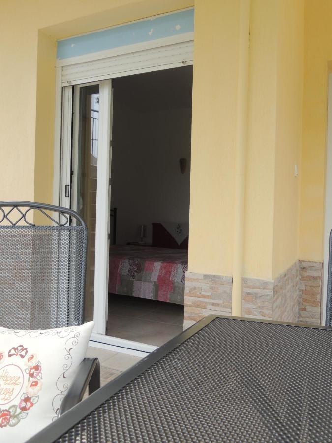 Villa Platskos Vol 2 Kryopigi Exteriör bild